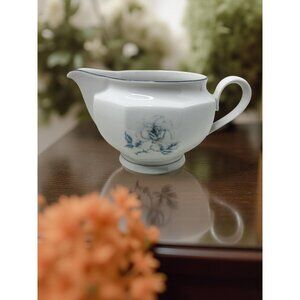 Vintage - Winterling Schwarzenbach Bavaria Germany Porcelain Gravy Boat